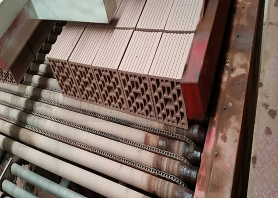 उच्च परिशुद्धता मिट्टी की ईंट काटने की मशीन 2.1 मीटर स्लिवर लंबाई और 12-16 प्रति मिनट कटौती मॉडल QTQD-1 के साथ