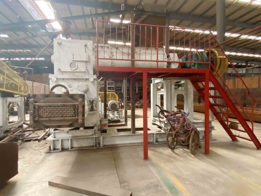 ईंट बनाने की मशीन EV50 पूर्ण स्वचालित मिट्टी वैक्यूम एक्सट्रूडर खोखली लाल मिट्टी ईंट बनाने की मशीन