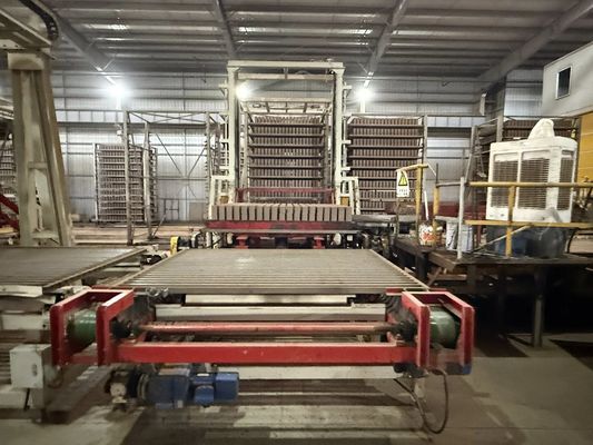 सुरंग ड्रायर पूरी तरह से स्वचालित लाल मिट्टी ईंटों ब्लॉक बनाने परियोजना में सुखाने प्रणाली