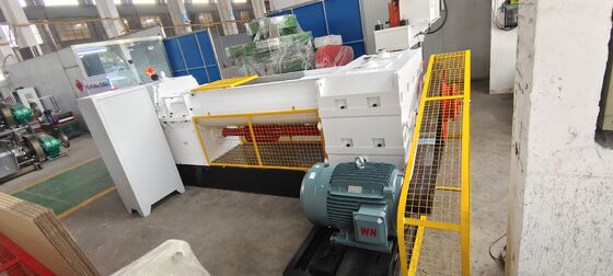 कस्टम पूरी तरह से स्वचालित ईंट उत्पादन लाइन मिट्टी ईंट बनाने की मशीन / अनुकूलन योग्य ऑटो क्ले एक्सट्रूडर ईंट मशीन