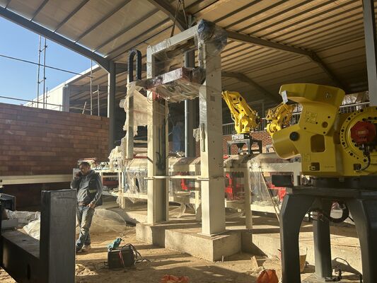 बीबीटी पूरी तरह से स्वचालित पैलेटलेस फायर्ड ब्रिक अनलोडिंग और पैकिंग सिस्टम